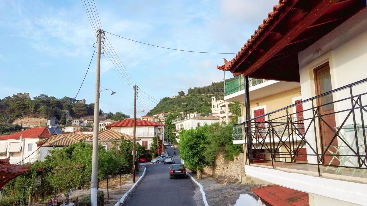 Prana's Castle Apartment Kyparissia